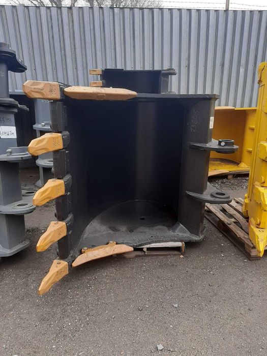Ковш скальный для экскаватора Doosan DX300, Hyundai R300, V=1,8 м³