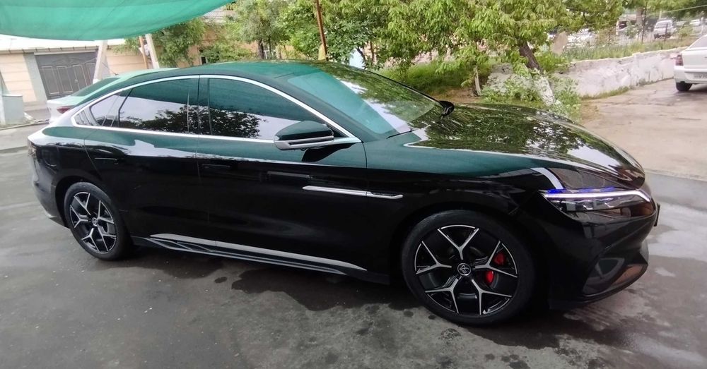 BYD XAN 715km 2024