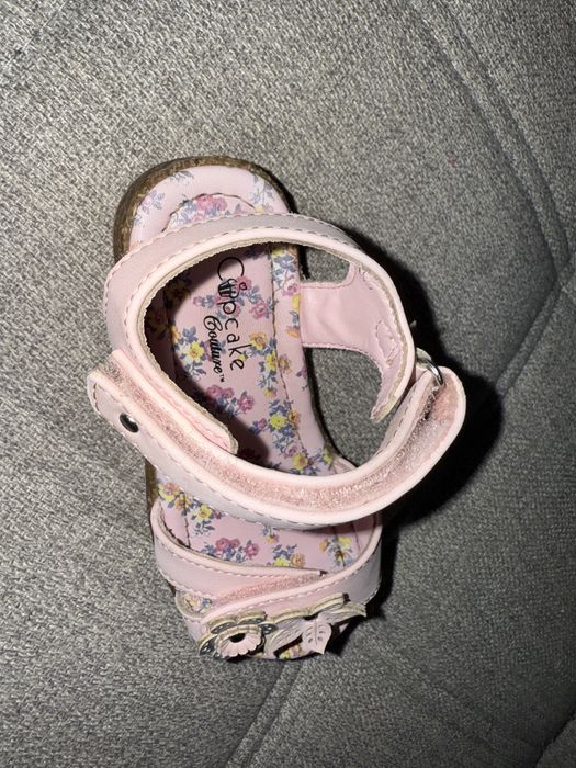 Sandale cupcake couture mărimea 26