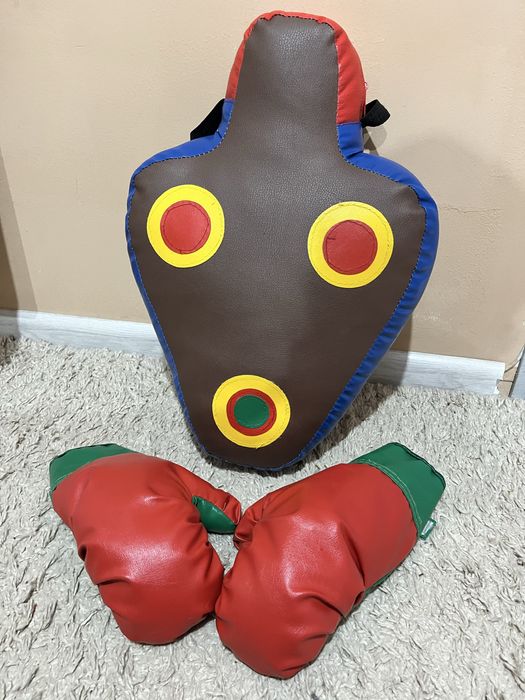 Груша с перчатками для детей