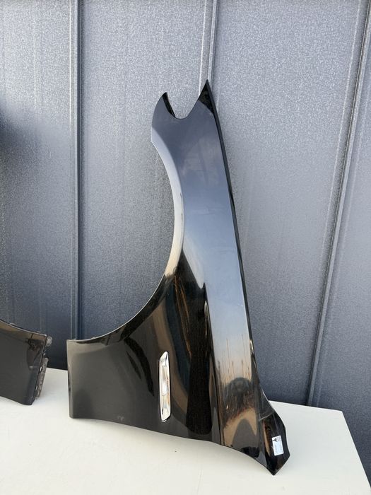 Usa Usi /aripa /Capota  Bmw seria 5 f10 fata /spate stanga