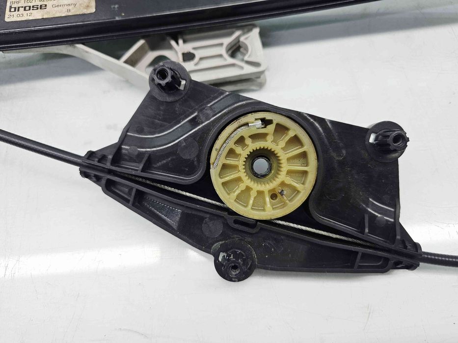 Macara electrica geam stanga spate Audi A4 (8K2, B8.5) Facelift [Fabr