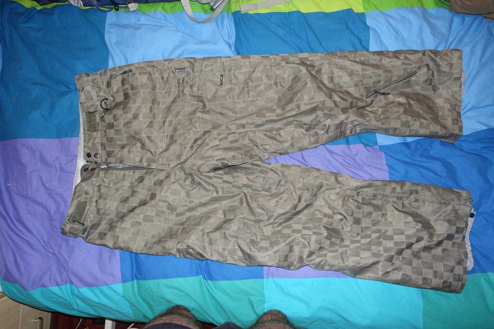 Ски сноуборд яке и панталон Trespass