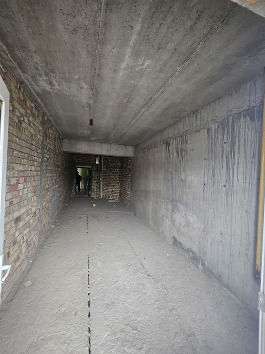 Квартира сотилади Юнусобод Мавсум коробка холатда