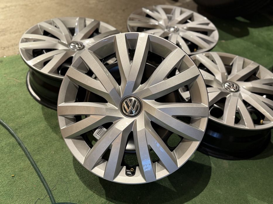 Jante originale r16 VW Golf 7 8 R16 5Q0601027BG 6x16 ET48 5x112 + capace noi (0 km)