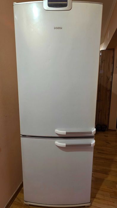 Холодильник BOSCH