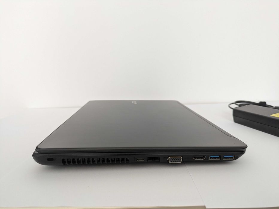 Laptop Acer Aspire F 15