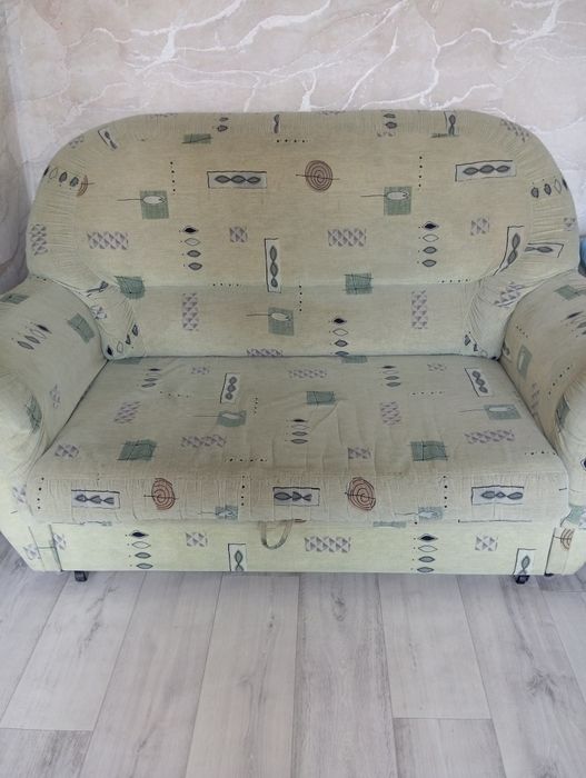 Продам диван раскладной