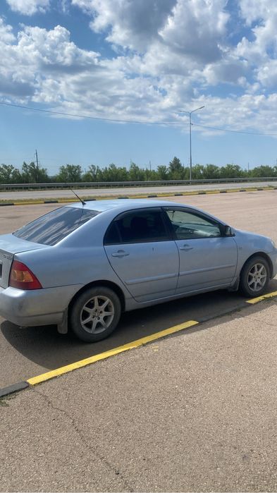 Продам Тайота каролла 120