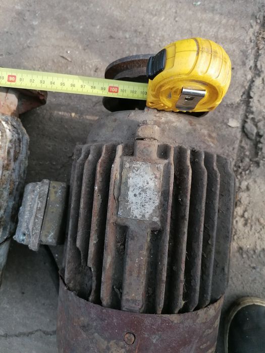Motor cu frana pentru freza FUS