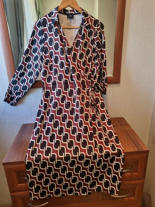 Платье женское р-р 50