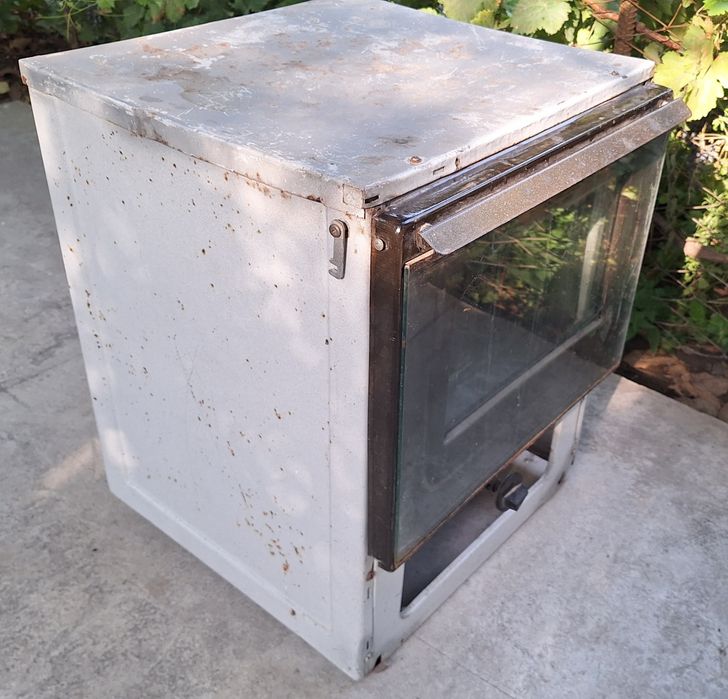 Духовка газовая.