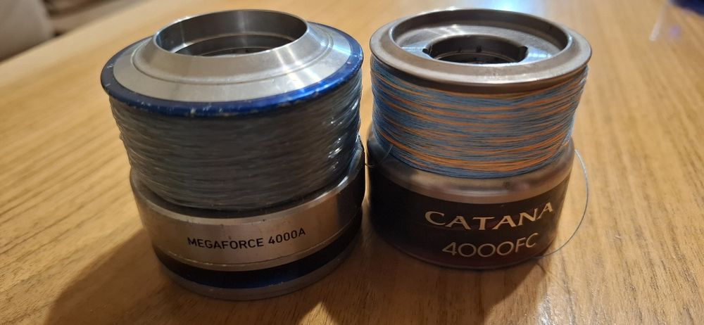 Шпули за риболовни макари Dalwa megaforse 4000A и Shimano catana 4000fc