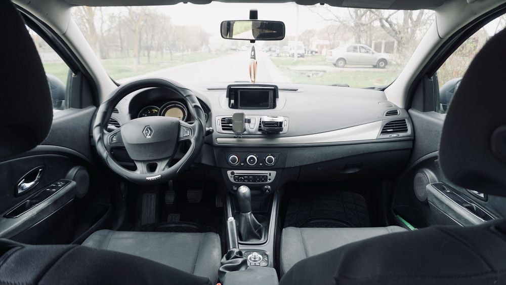 RENAULT Megane 2012 — imagine 5