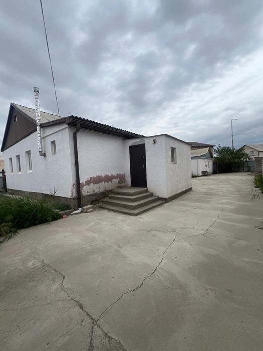 Уй сатылады времянкамен бирге