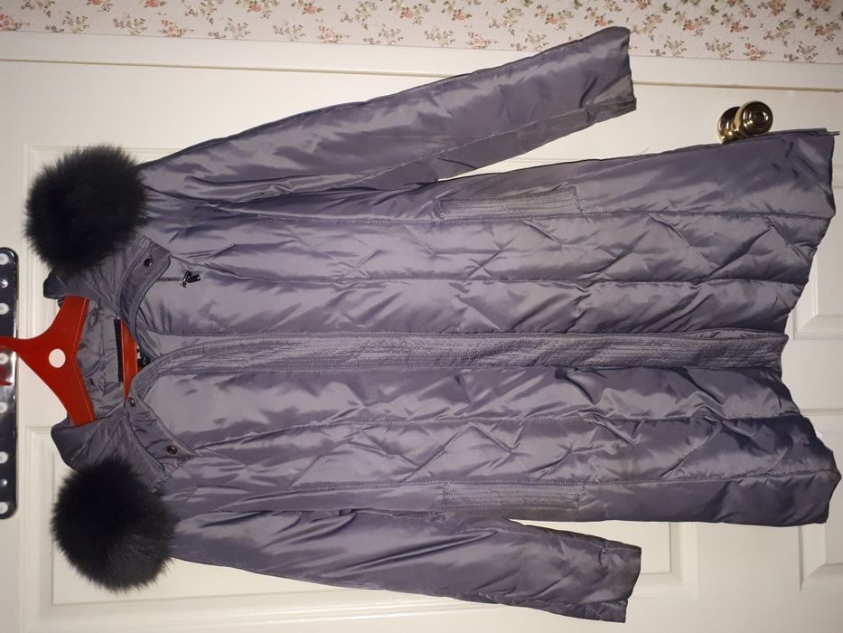 Пуховик зимний 46 размера