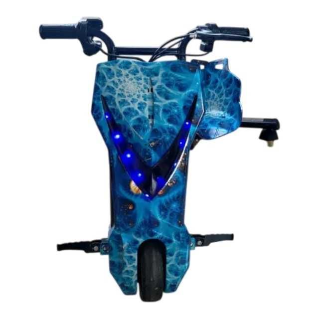 Tricicleta electrica drift pentru copii, Motor 250W, Bluetooth, Viteza – 15kmh
