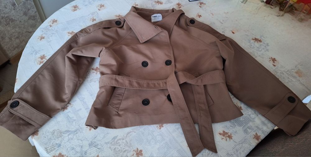 Дамско яке от Trendyol