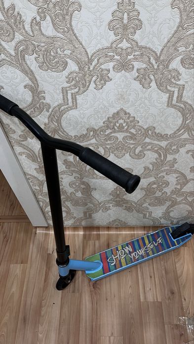 продаю трюковой самокат