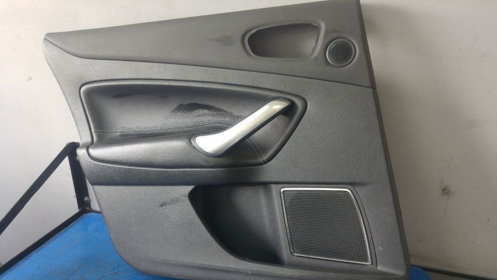 fata usa stanga spate ford mondeo mk4 break