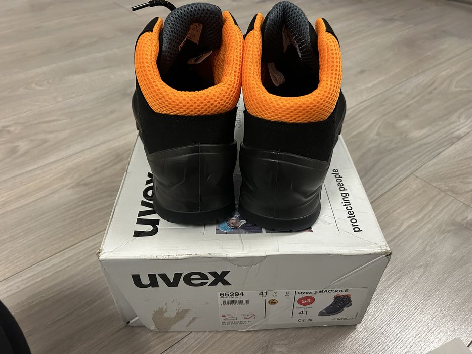 Ghete lucru UVEX Macaole 2, S3 marime 41 noi cod 65294