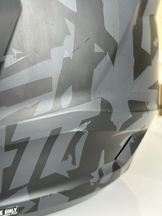 Шлем кроссовый LEATT 3,5 (размер M)