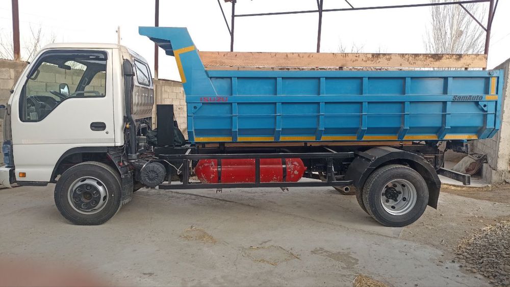 Isuzu samasval sotiladi Narxi:25000 $