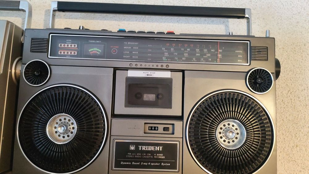 Radio casetofoane de colecție