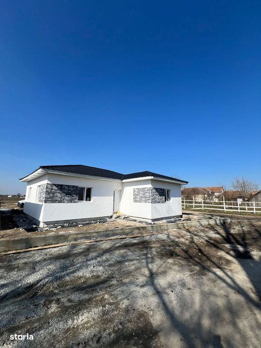 Case Noi Tip P 3 Dormitoare Madaras