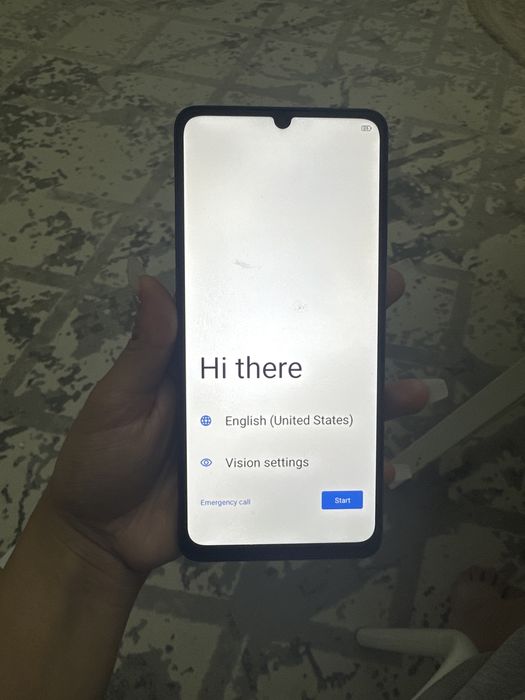 Телефон просто не понравился имининику