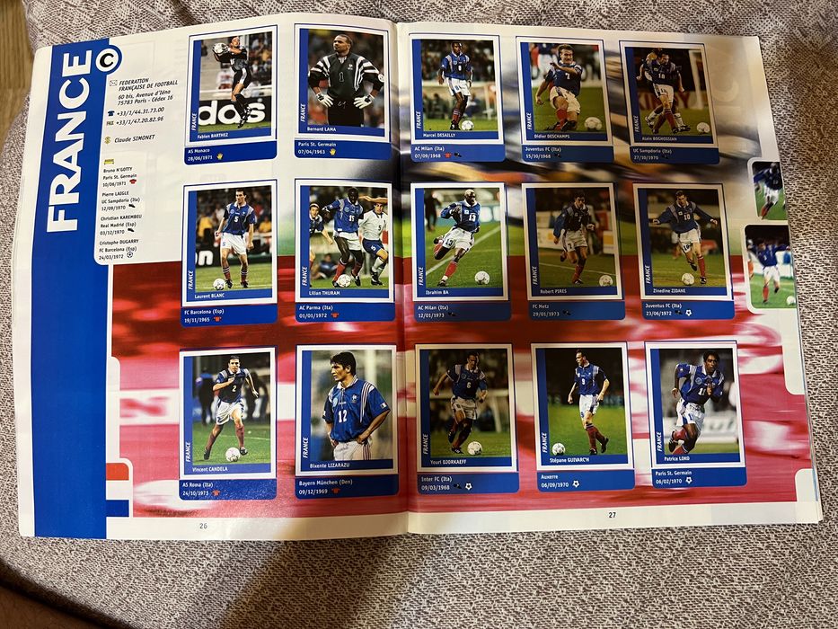 Album DS Franta 1998 (nu Panini) complet 100% stare foarte buna