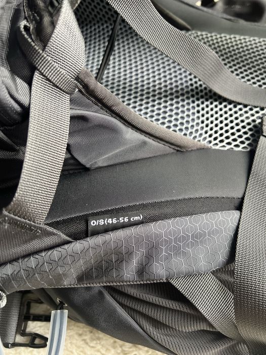 Rucsac de drumeție pentru bărbați OSPREY STRATOS 44 nefolosit