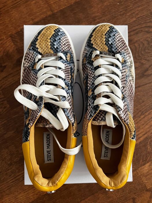 Adidasi Steve Madden  - masura 39