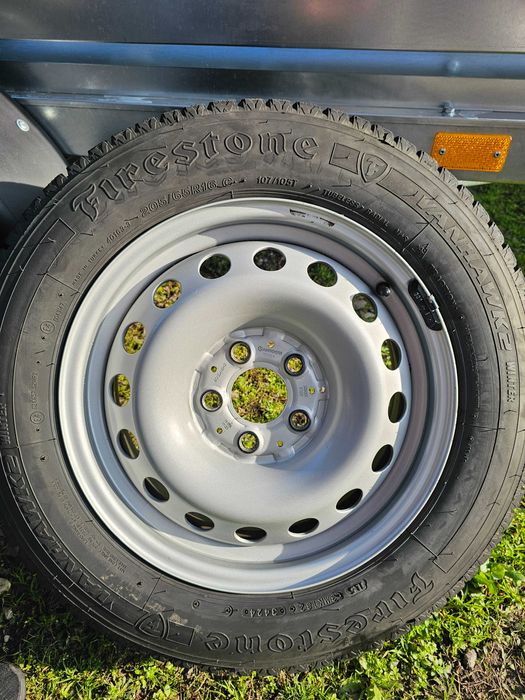 Зимни Гуми205/65R16C,дот24г.+оригинални джанти Vito w447