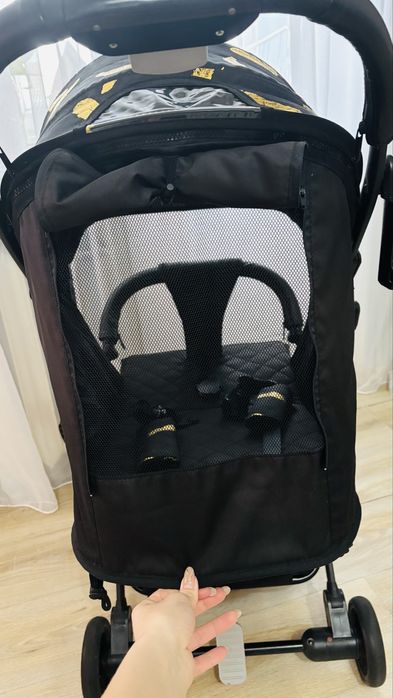 Продам коляску в хорошем состояние