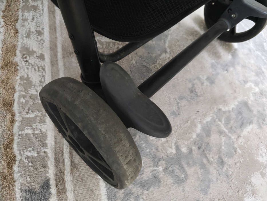 Детская коляска фирменная