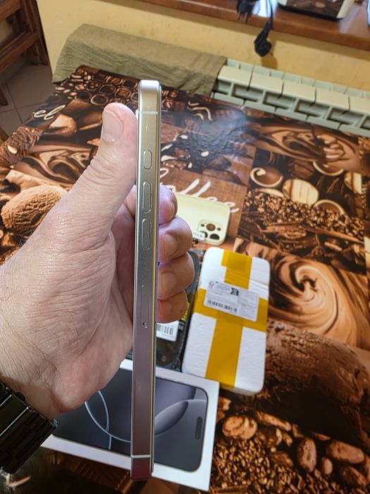 IPhone 16 pro max 512 GB