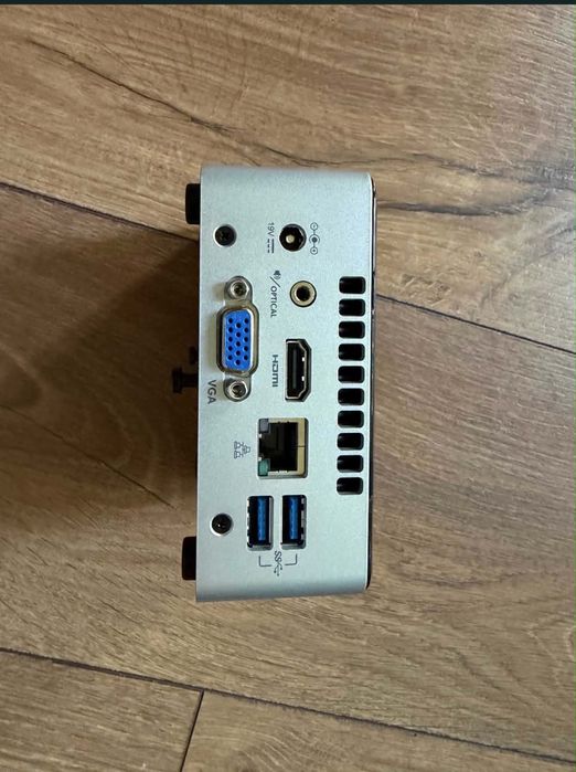 Mini pc Intel NUC NUC5PPYH