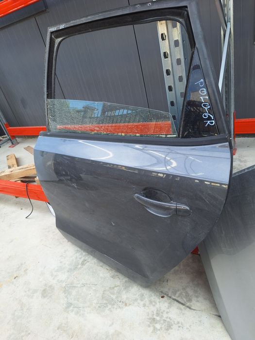 Задна лява врата Vw Polo 6R hatchback / Фолксваген Поло хечбек 2010г.