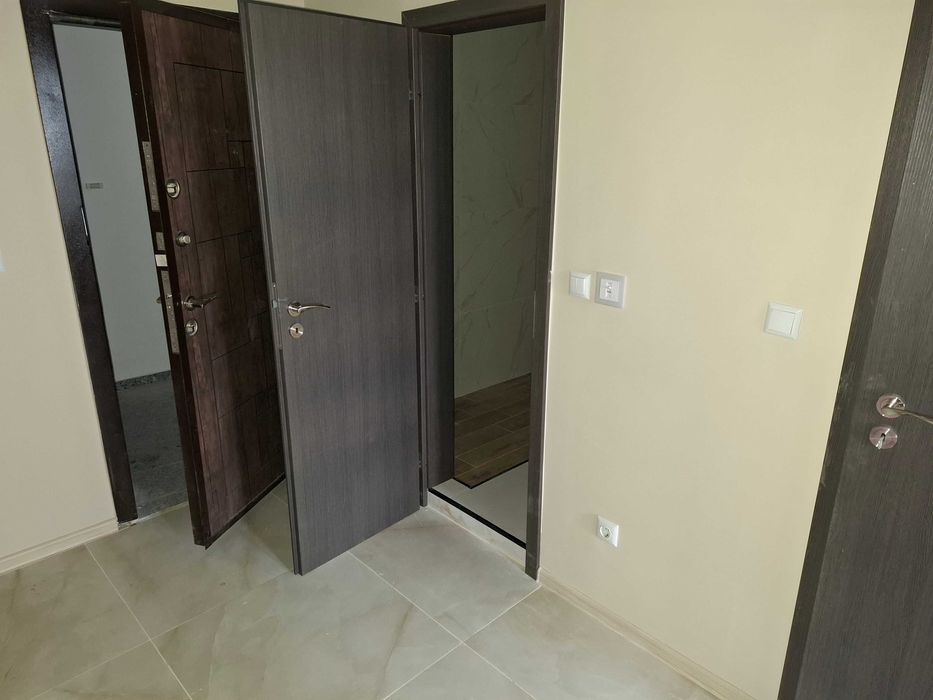 Продава се Двустаен апартамент в София, Овча купел - 92 кв.м за 2055 €/кв.м - Снимка #10