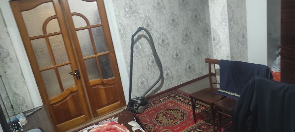 Продается 1 комнатная квартира переделанная на 2-ух