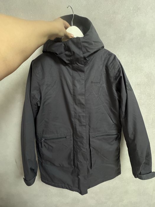 Куртки, ветровки