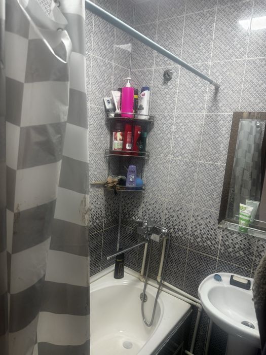 Продается 2 комнатная квартира