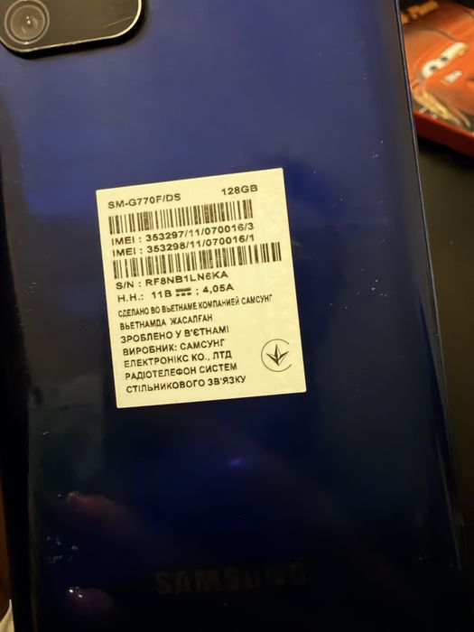 Срочно продам Samsung Galaxy S10