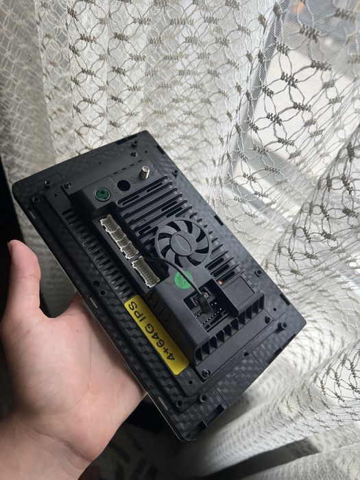 Продам андройд 9 дюм