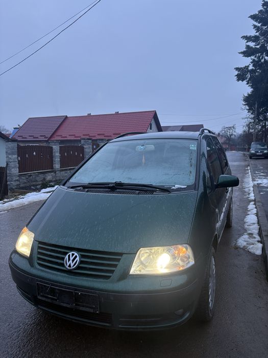 De vand masina Sharan