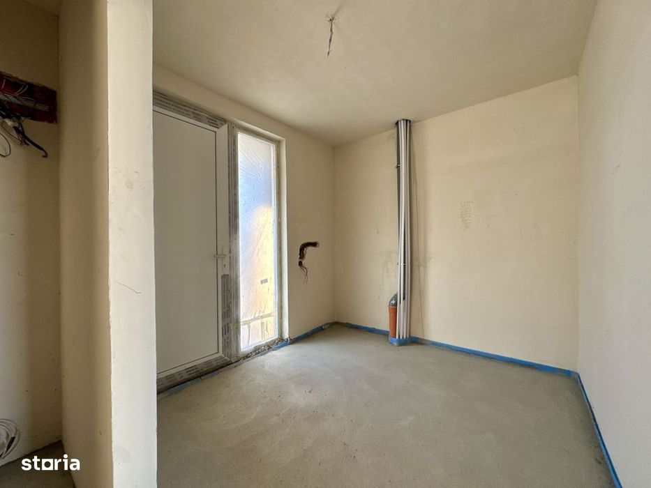 Casa cu garaj, 130 mp, 400 mp teren, CF disponibil, Chinteni