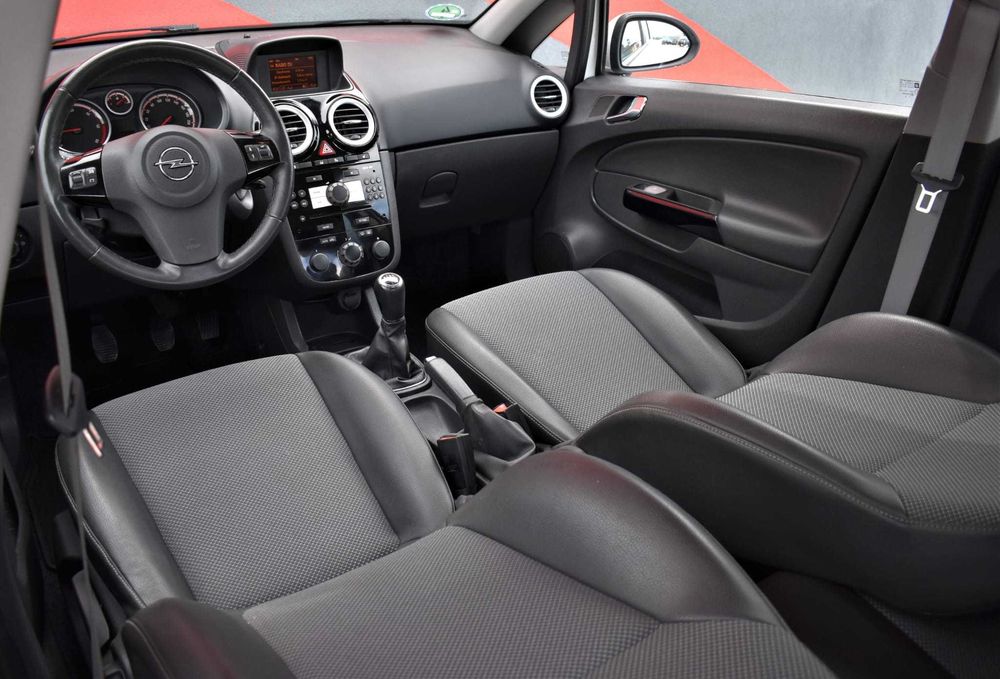 Opel Corsa motor 1.4 benzina an 2012