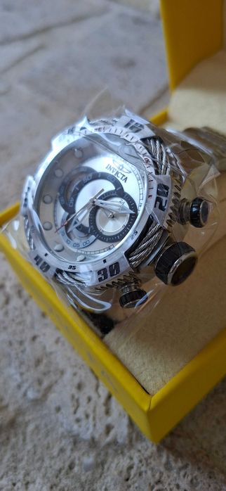 Ceas de mana Invicta Speedway model 25479