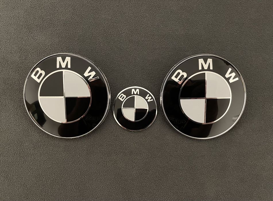 Set embleme Alb Negru Stema Logo Bmw Seria 1 3 5 7 X1 X5 X6 E60 E90